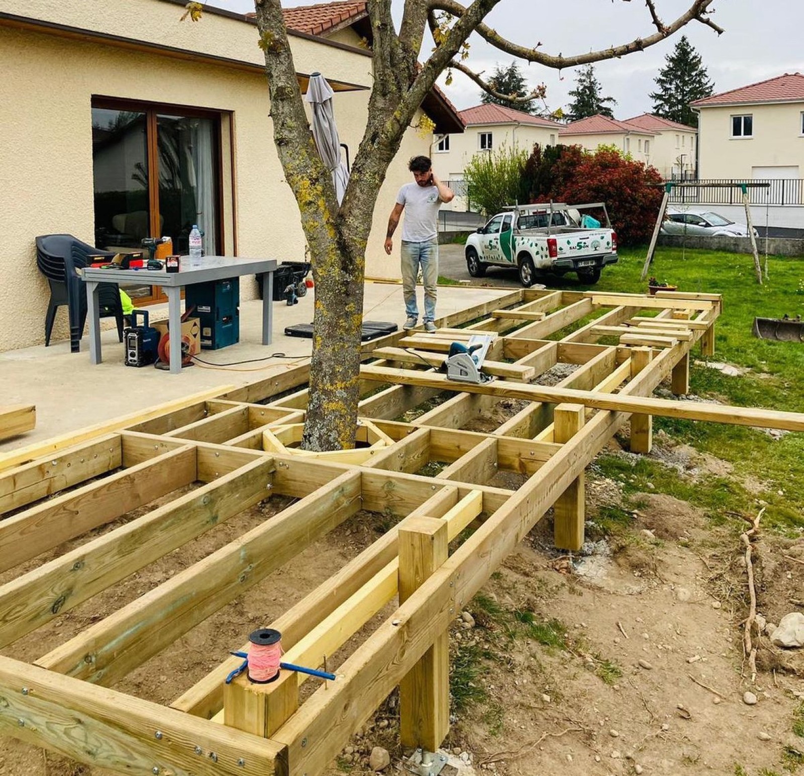 Création ossature bois terrasse Bourgoin JALLIEU